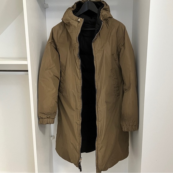 Max Mara The Cube Reversible Down Coat - Picture 8 of 11